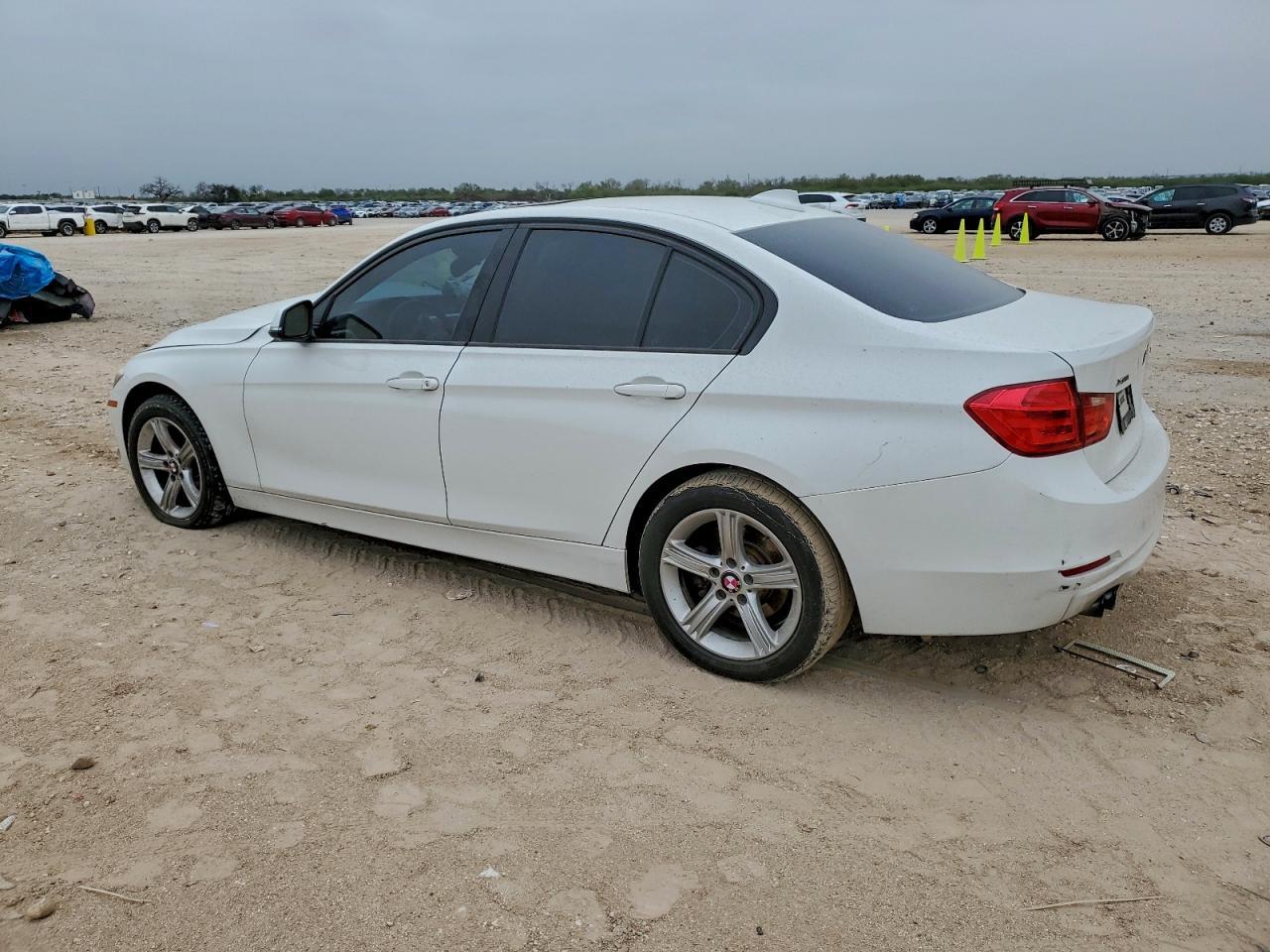2013 BMW 3 SERIES