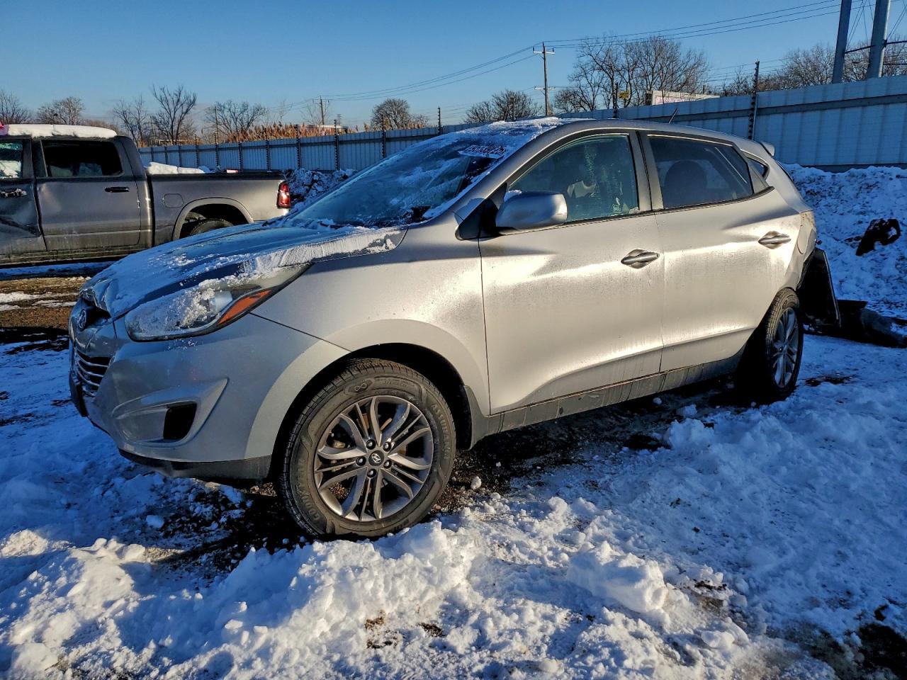 2015 HYUNDAI TUCSON
