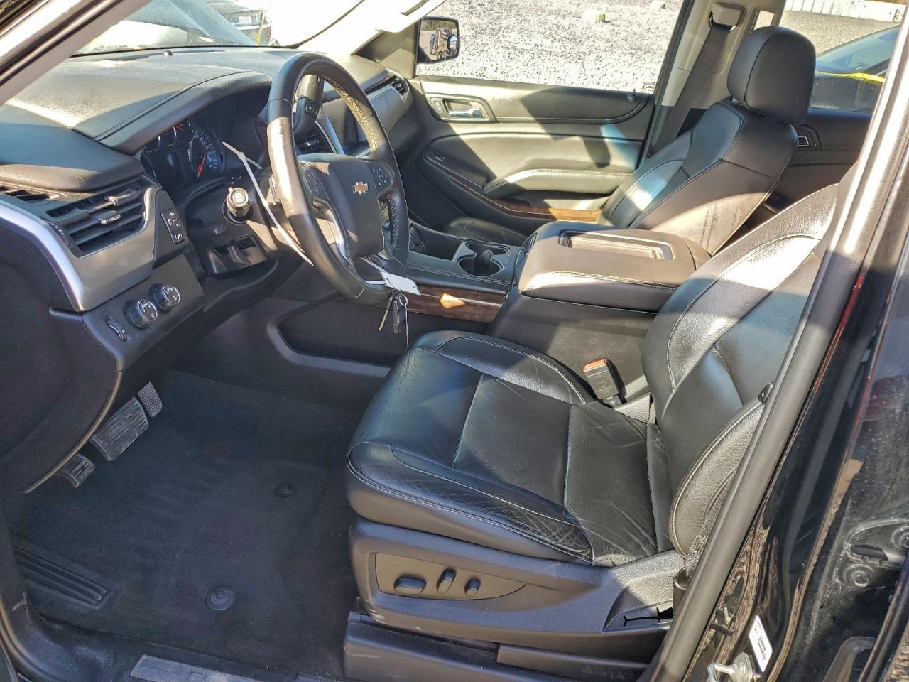 2018 CHEVROLET Suburban