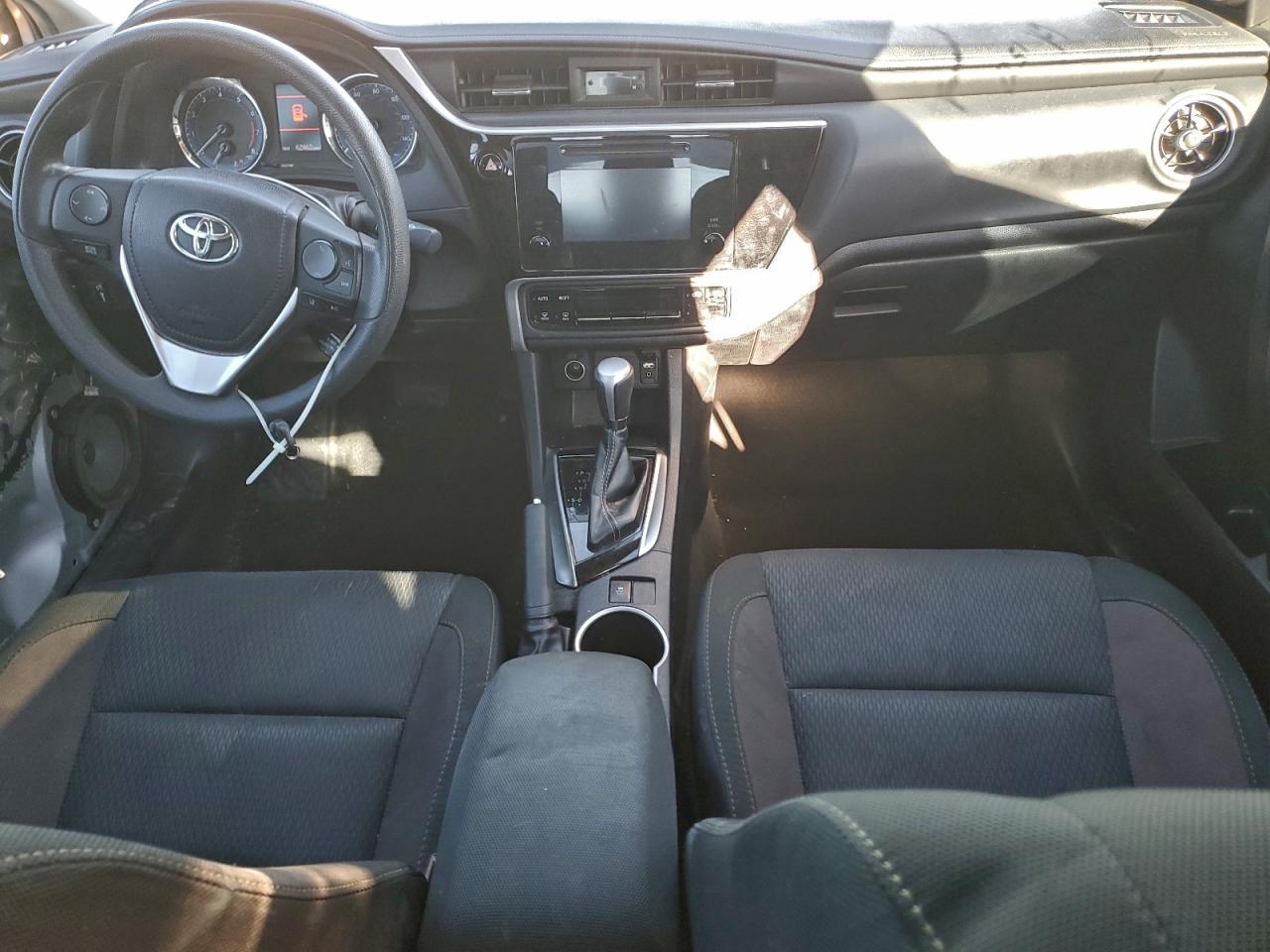2019 TOYOTA COROLLA