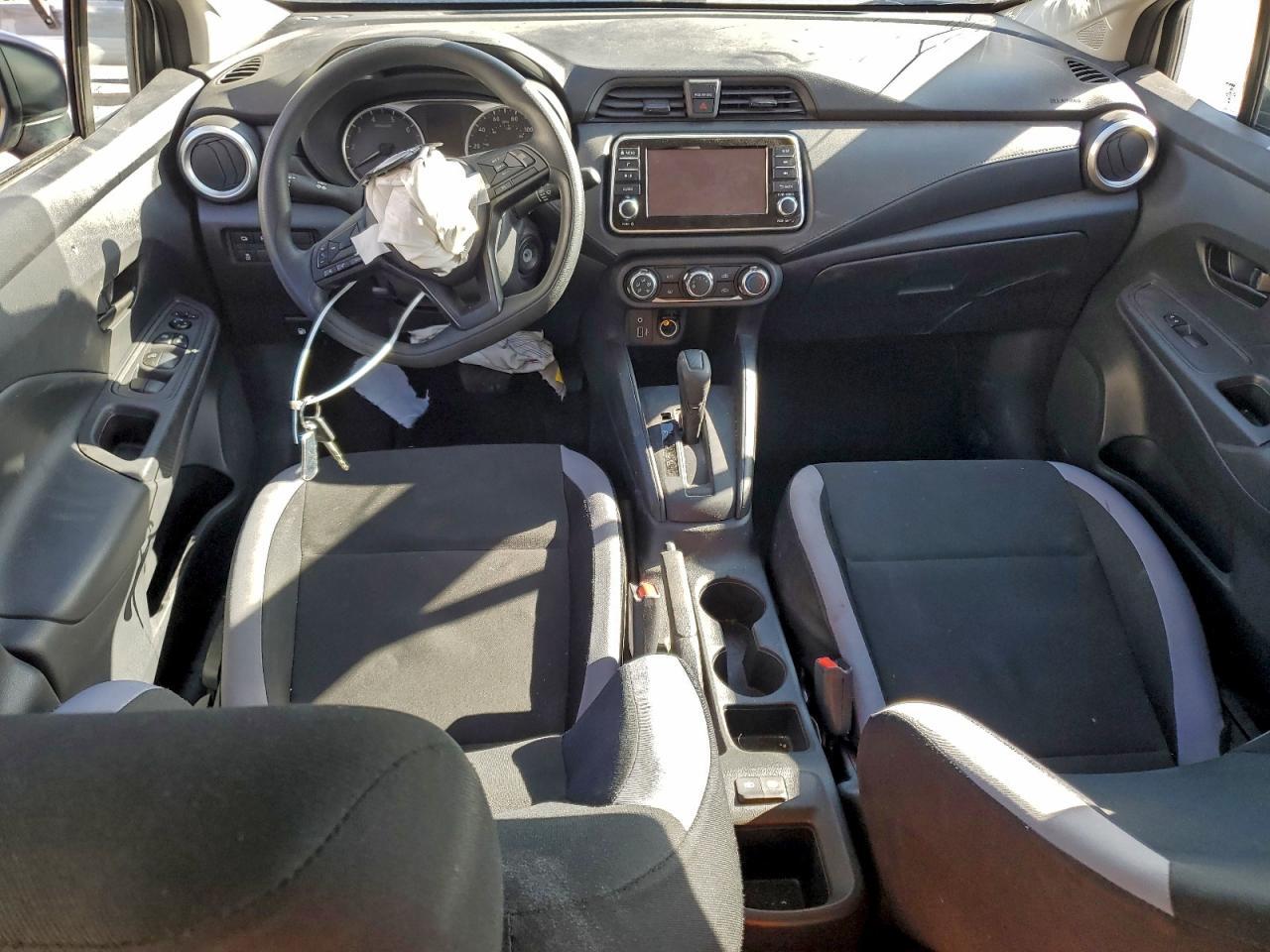 2025 NISSAN VERSA