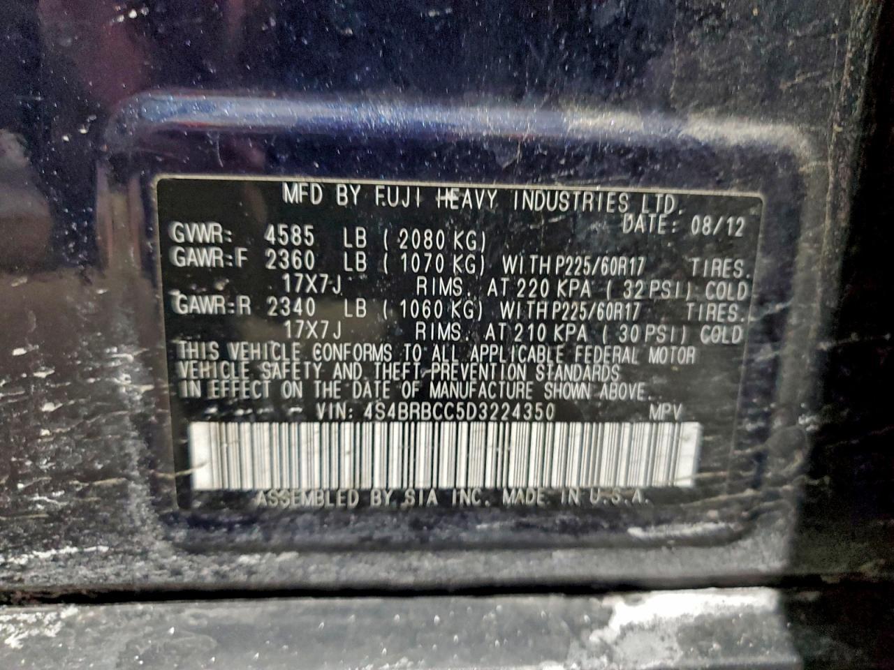 2013 SUBARU Outback