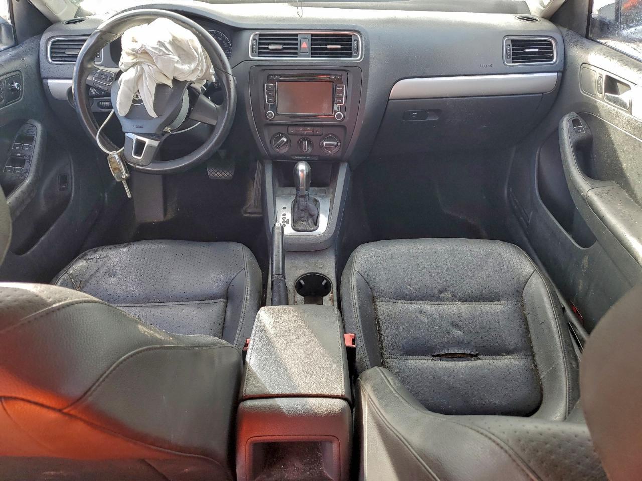 2013 VOLKSWAGEN JETTA