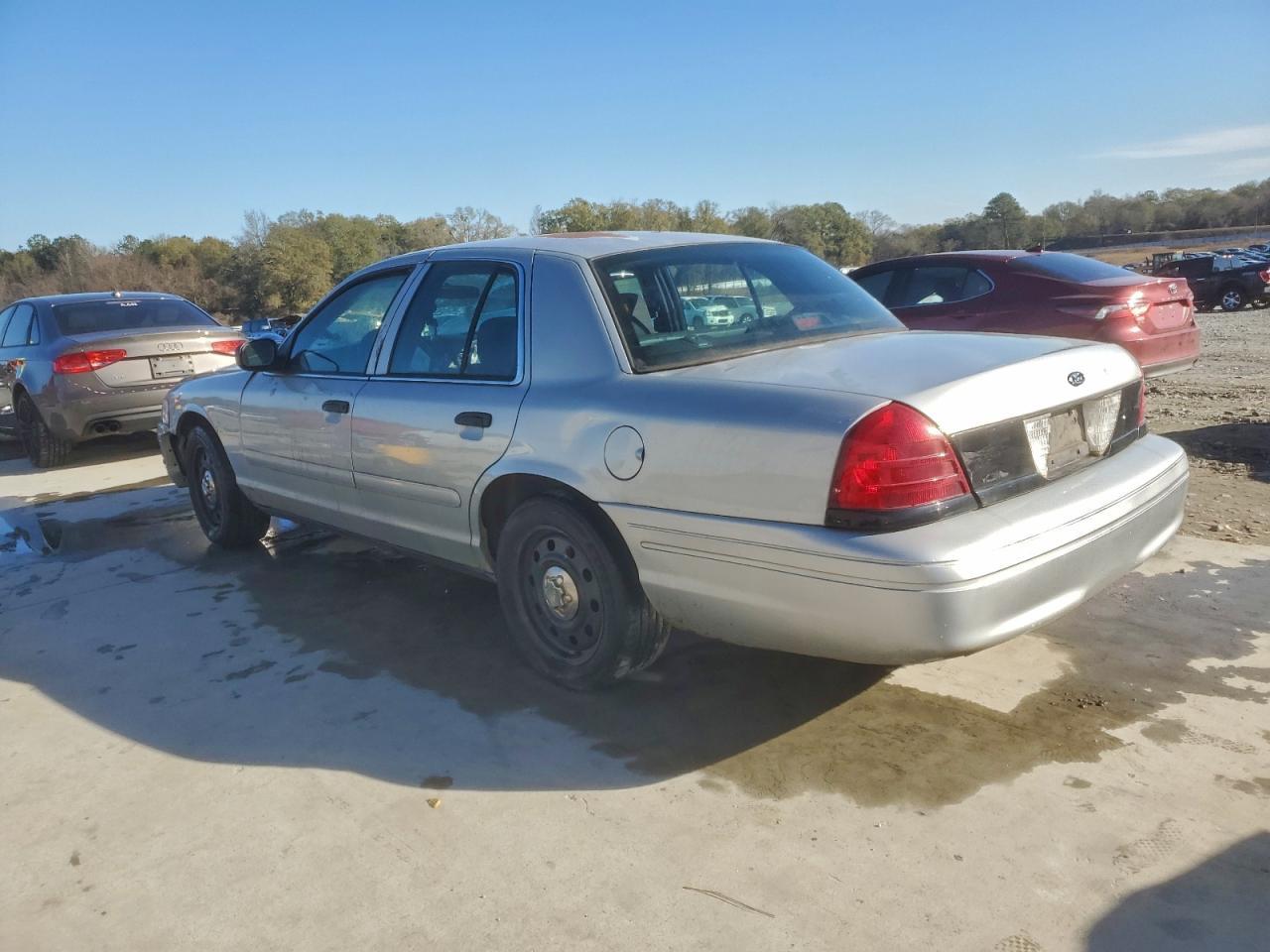 2008 FORD Crown Victoria