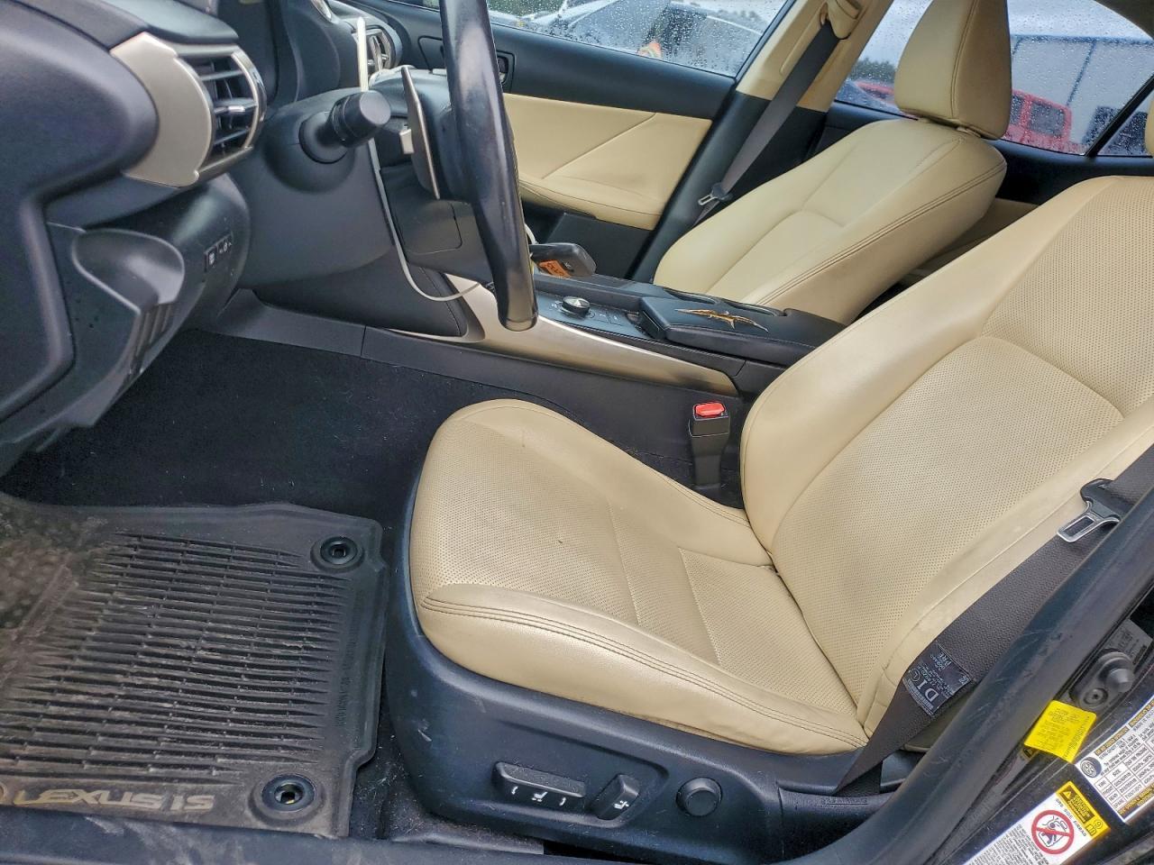 2015 LEXUS IS 250