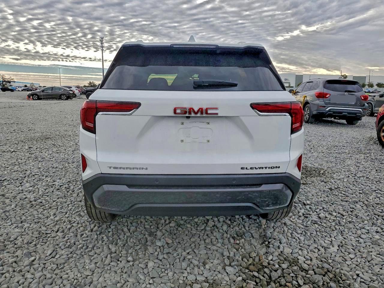 2025 GMC Terrain
