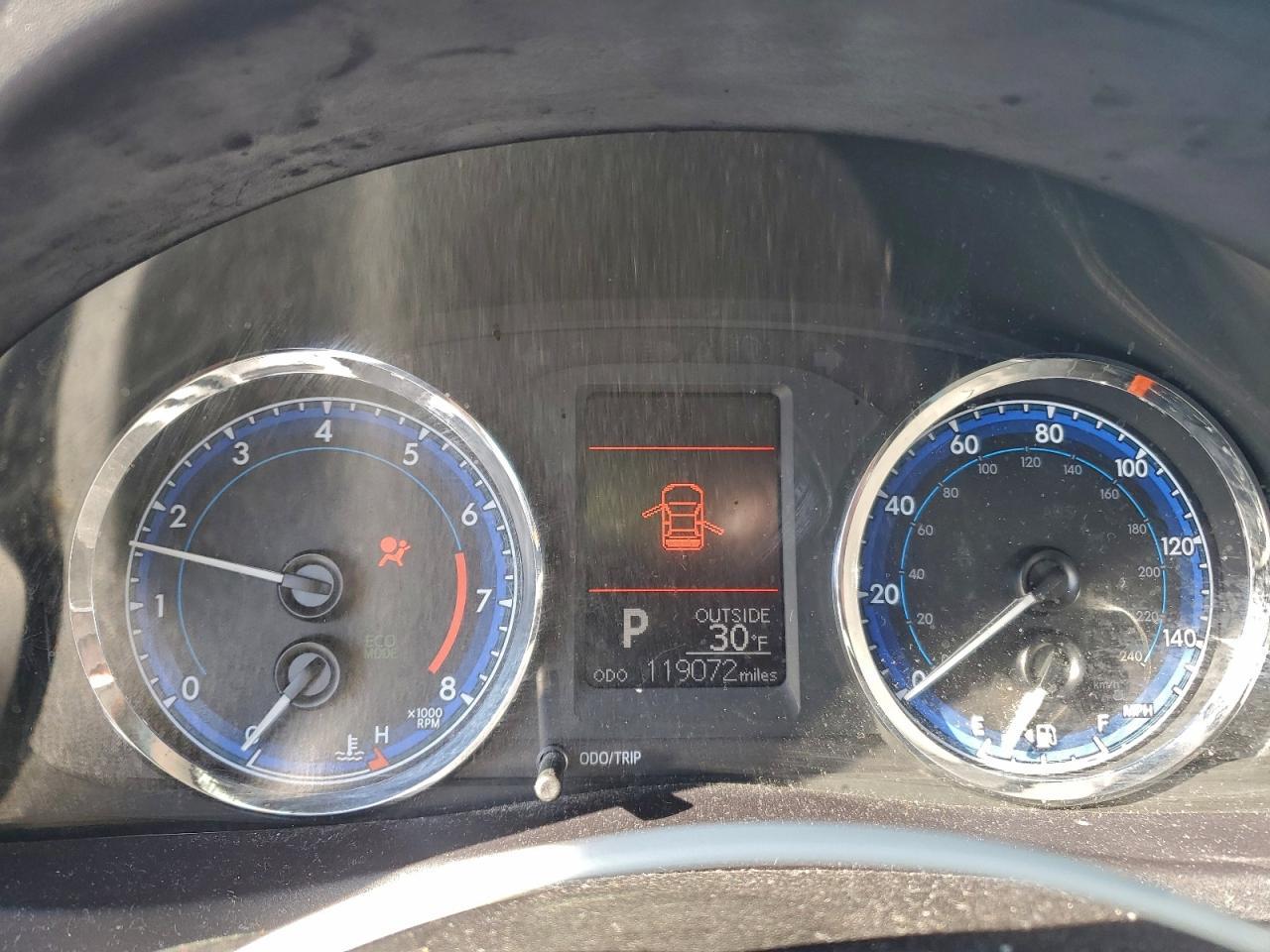 2017 TOYOTA COROLLA