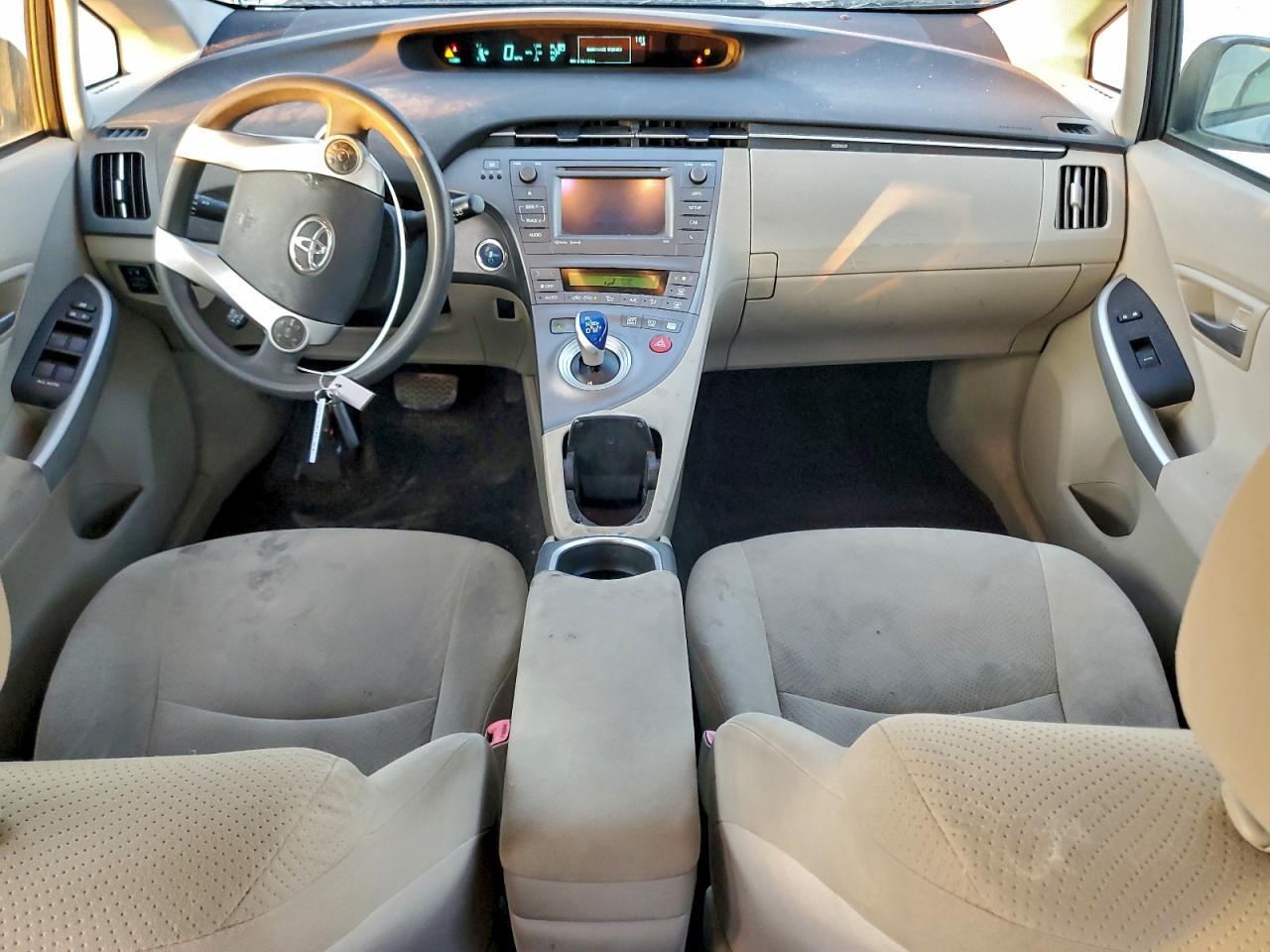 2013 TOYOTA PRIUS