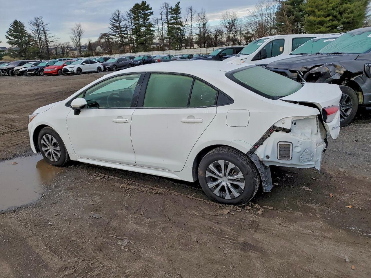 2022 TOYOTA COROLLA