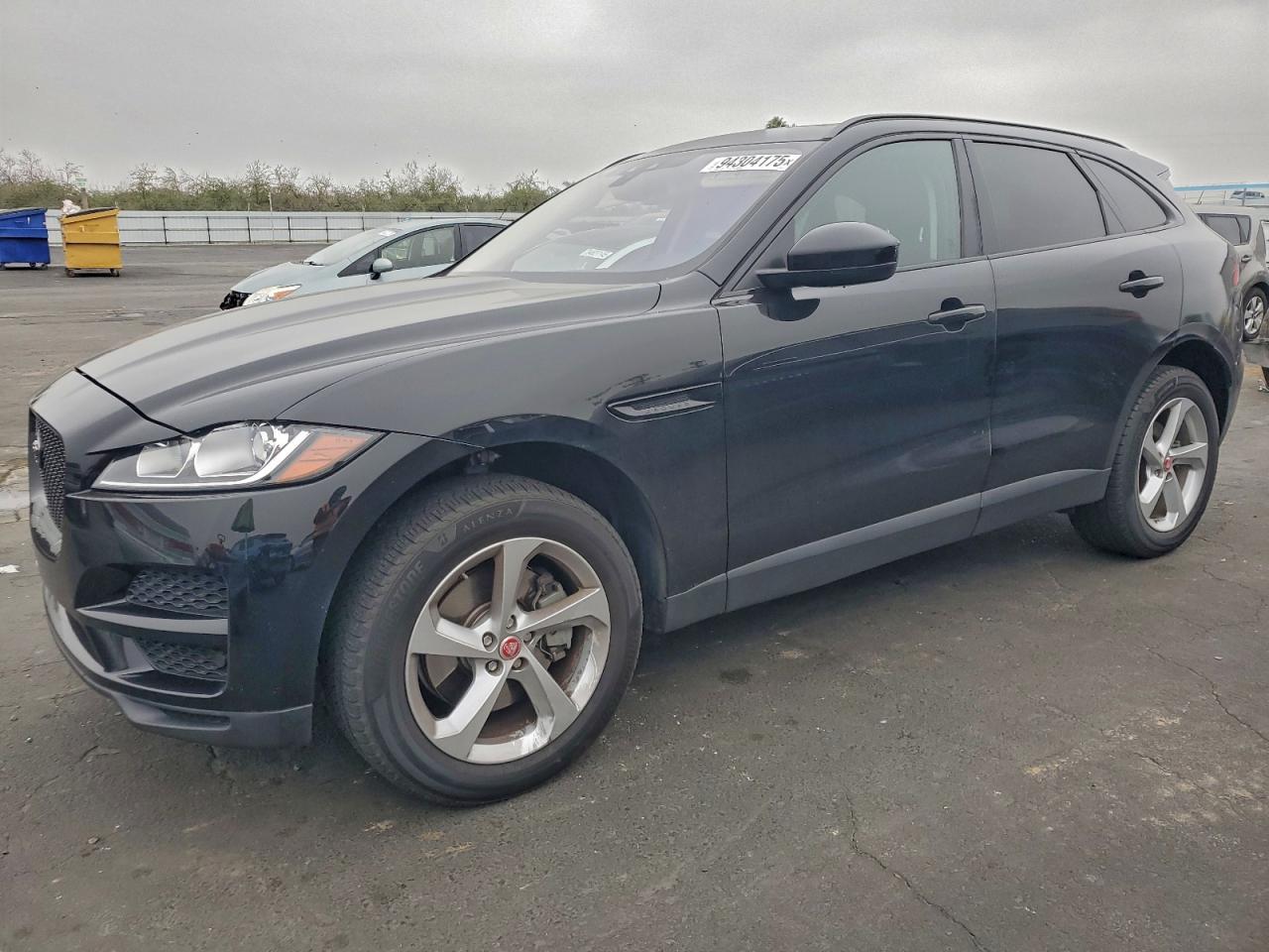 2017 JAGUAR F-Pace