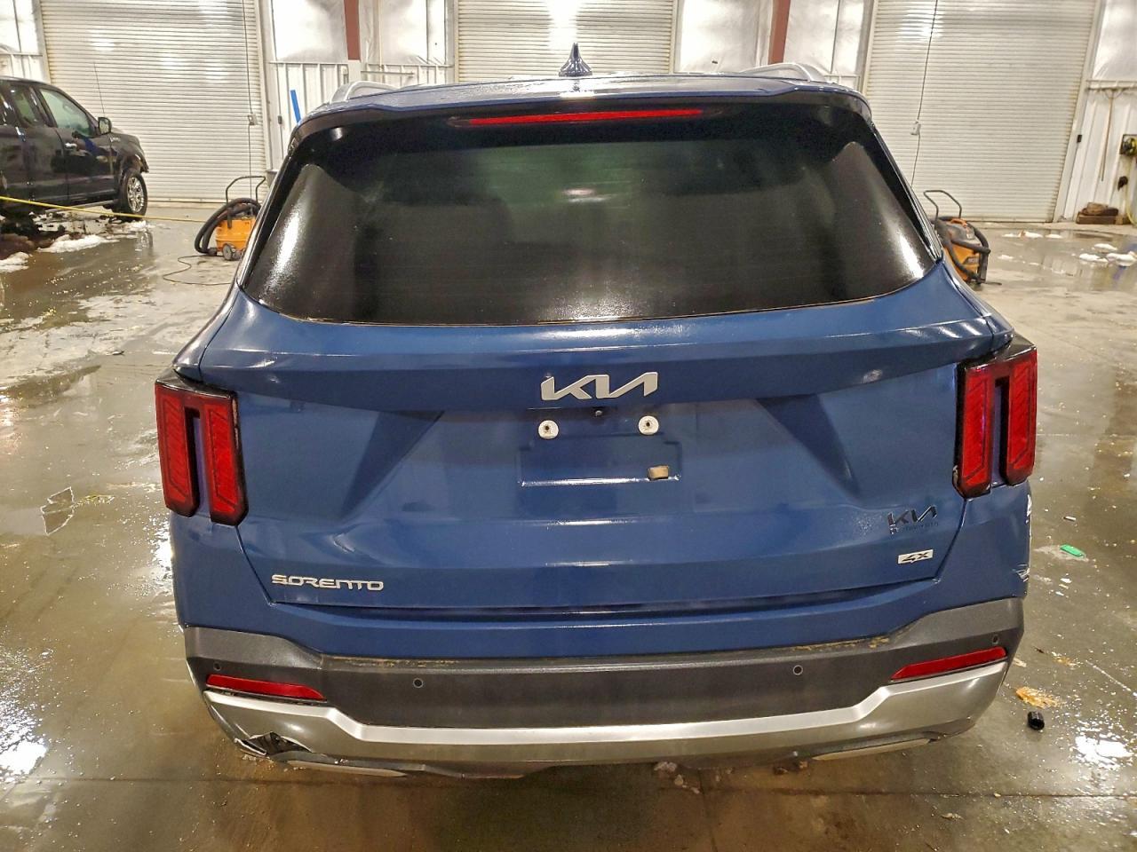 2025 KIA SORENTO
