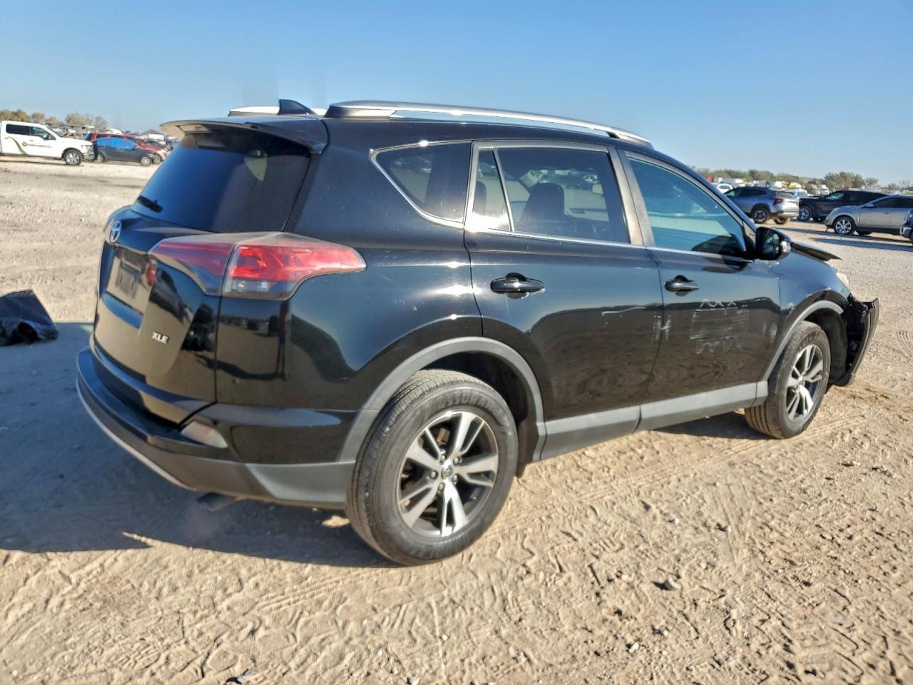 2016 TOYOTA RAV4