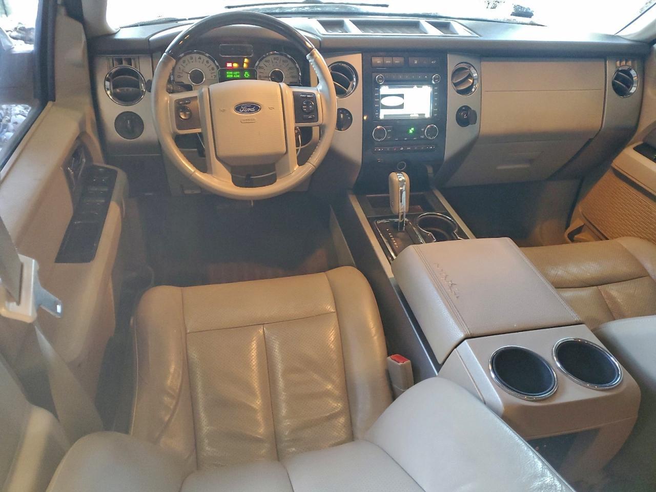 2014 FORD Expedition