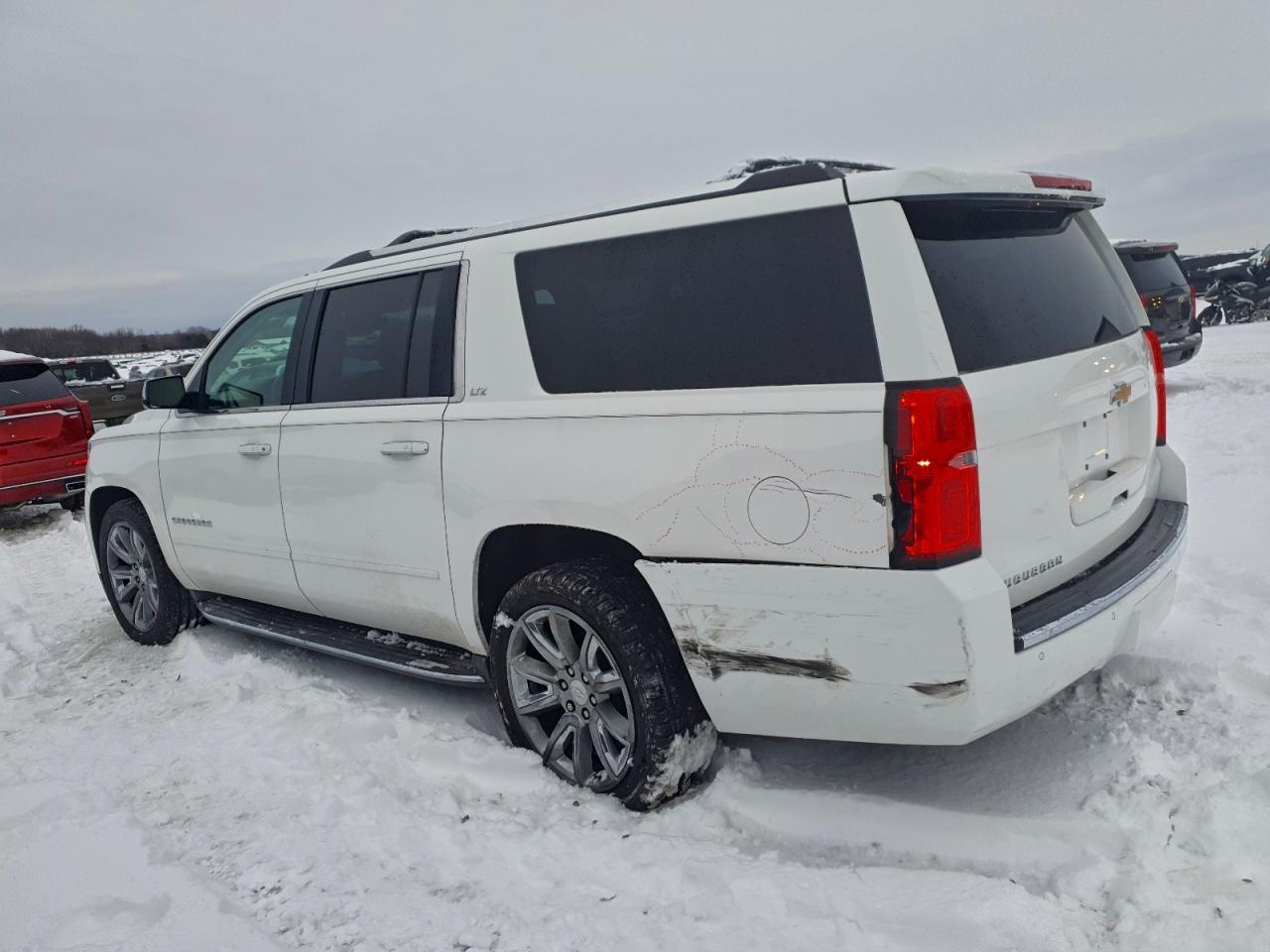 2015 CHEVROLET Suburban