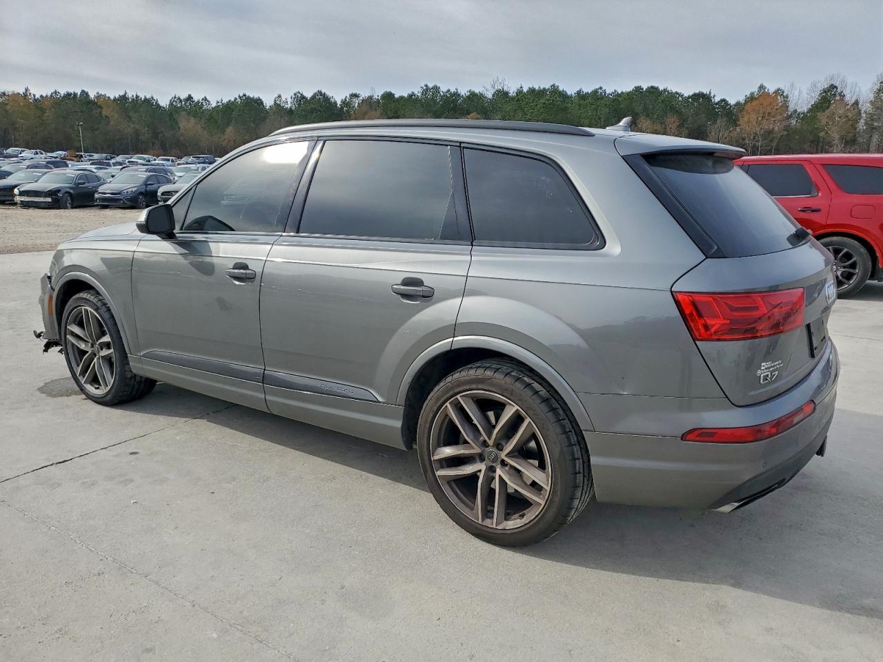 2017 AUDI Q7