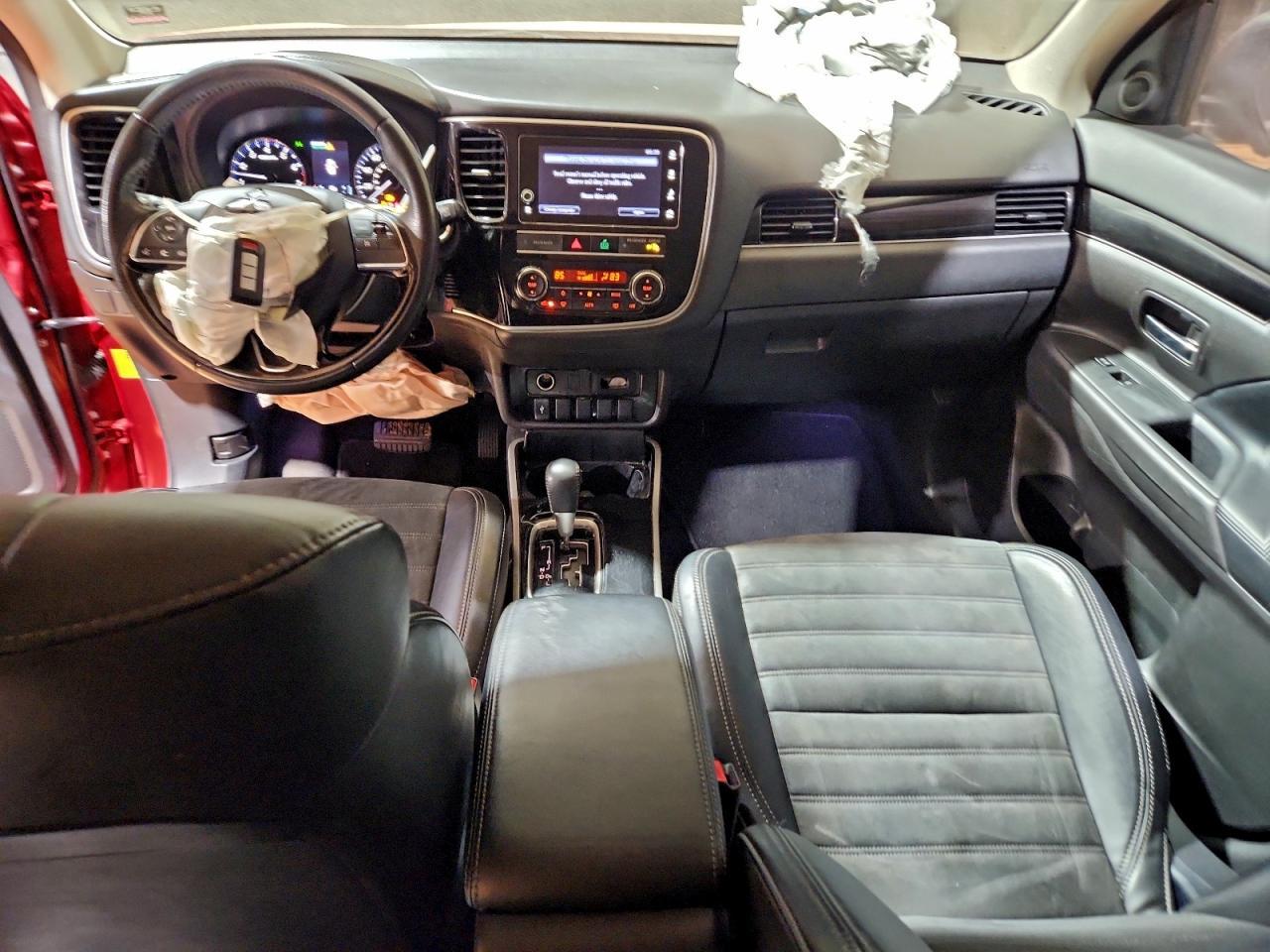 2019 MITSUBISHI outlander