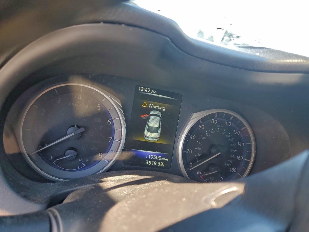 2017 INFINITI Q50