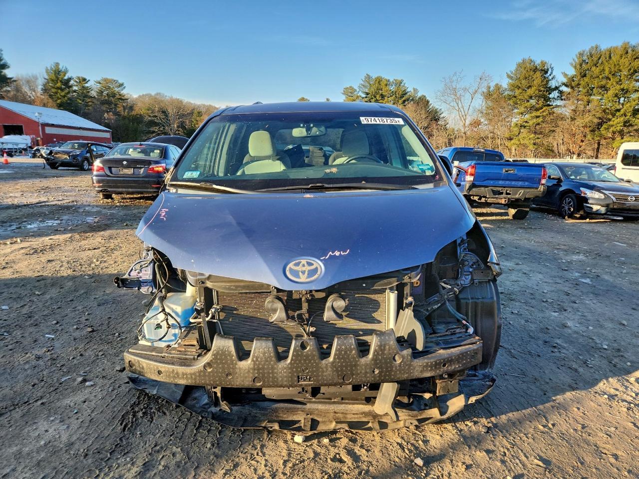 2015 TOYOTA SIENNA
