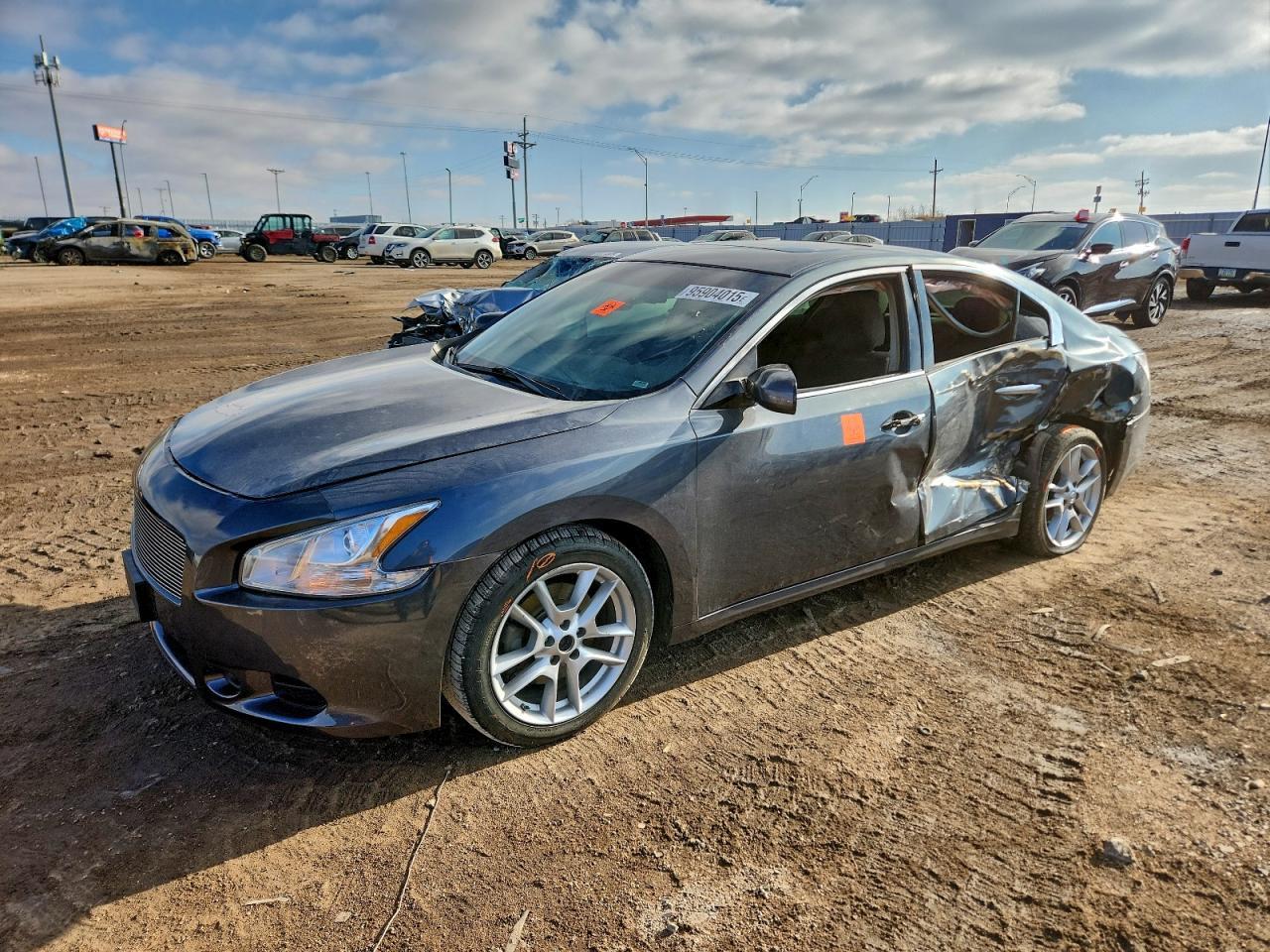 2013 NISSAN Maxima