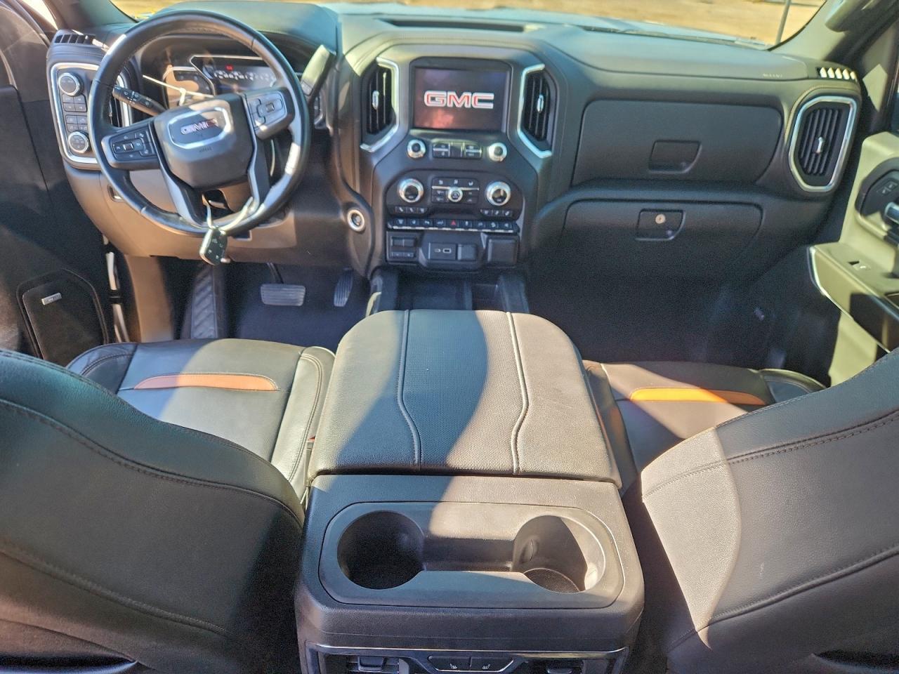 2023 GMC Sierra