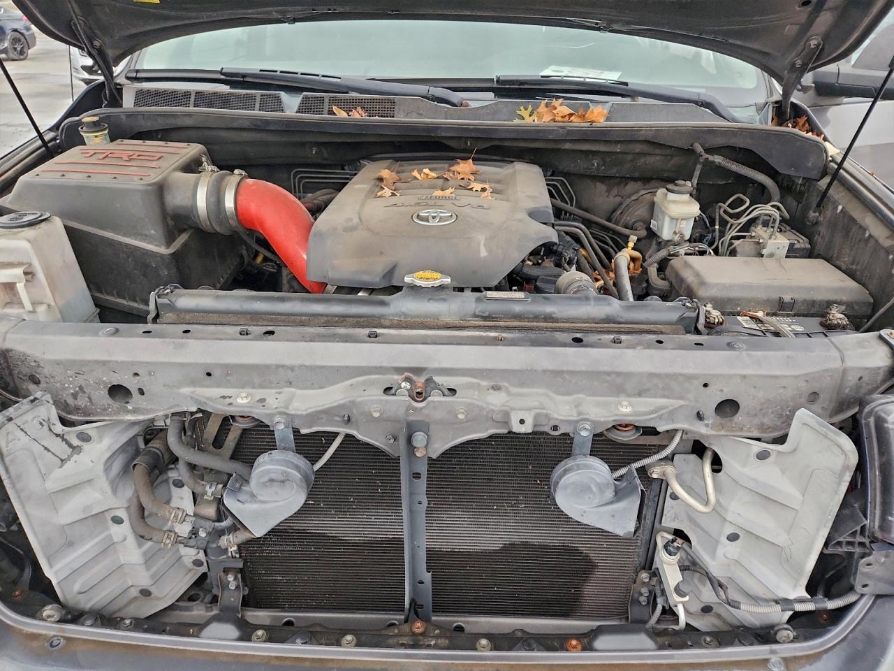 2012 TOYOTA TUNDRA
