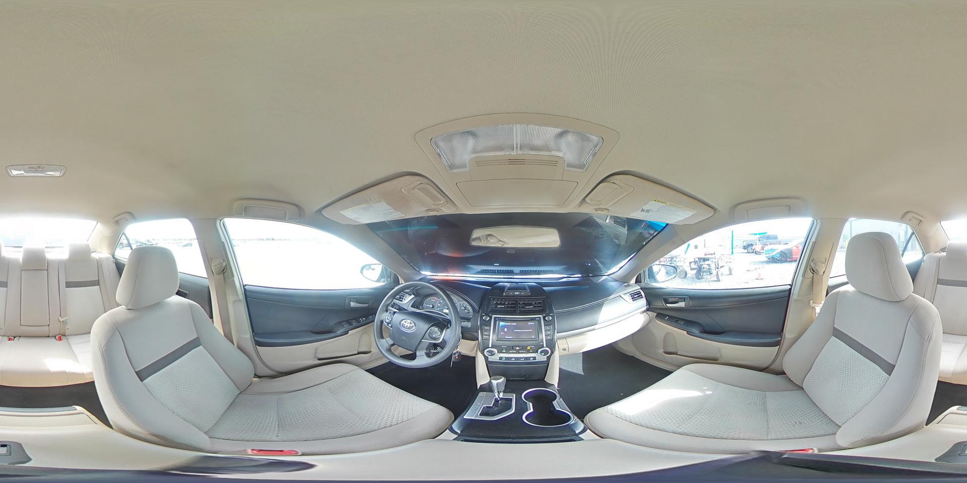 2014 TOYOTA CAMRY