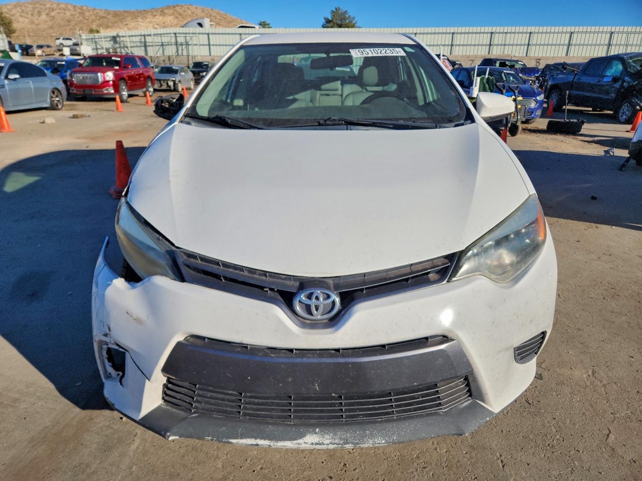 2016 TOYOTA COROLLA
