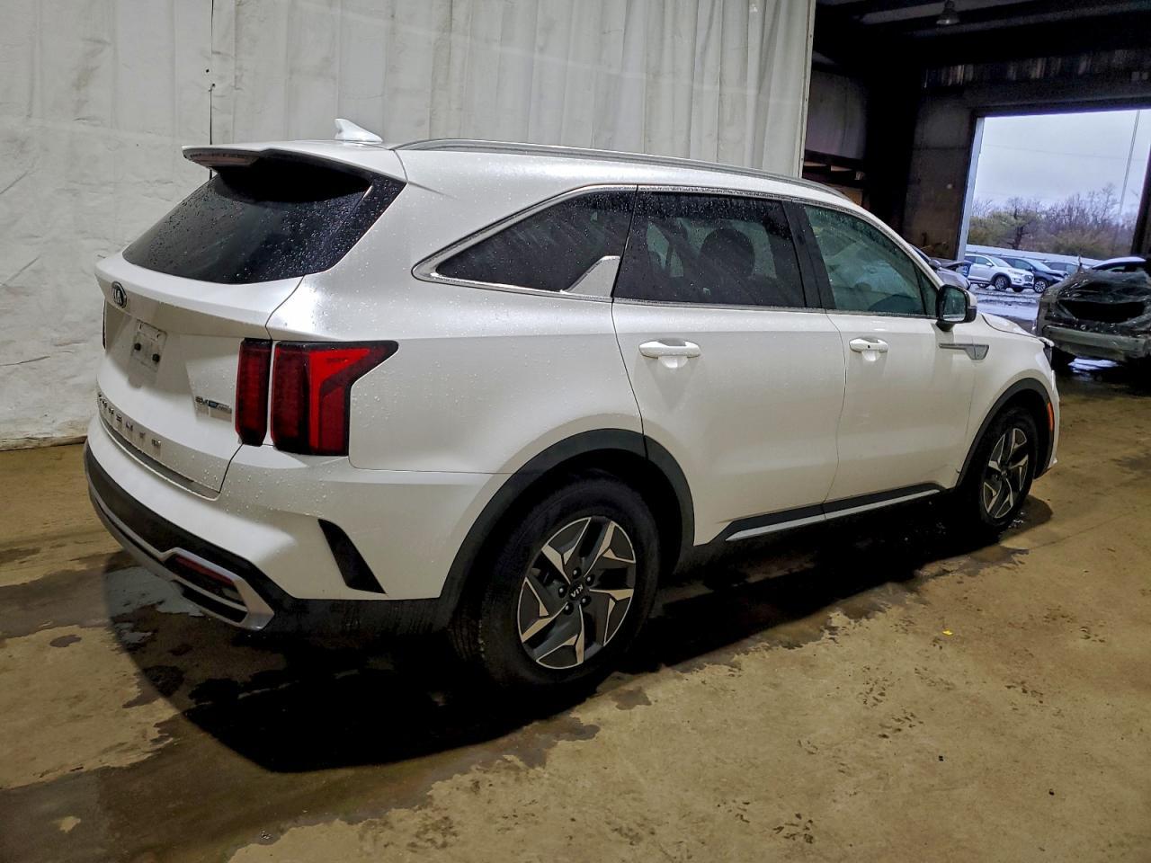 2021 KIA SORENTO