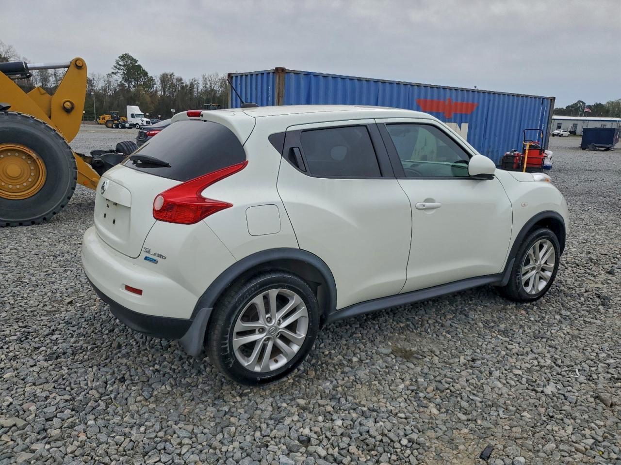 2012 NISSAN Juke