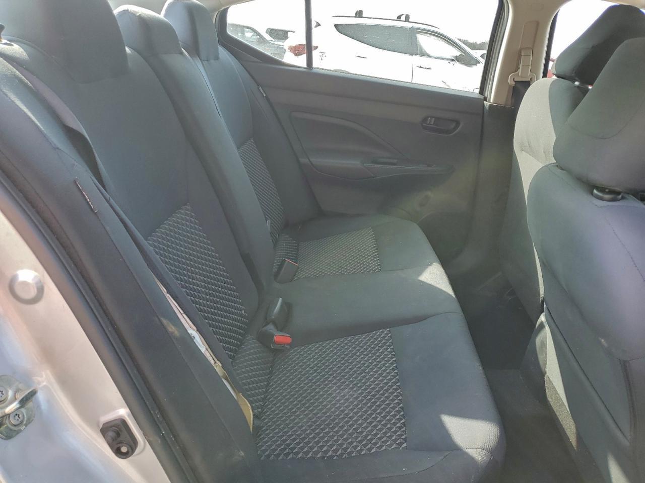 2020 NISSAN VERSA
