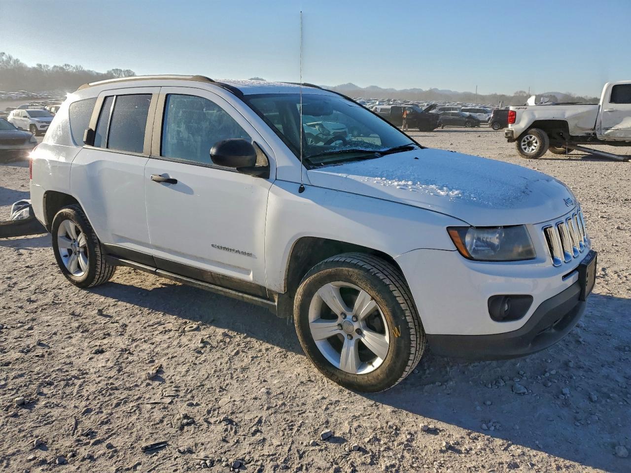 2016 JEEP Compass