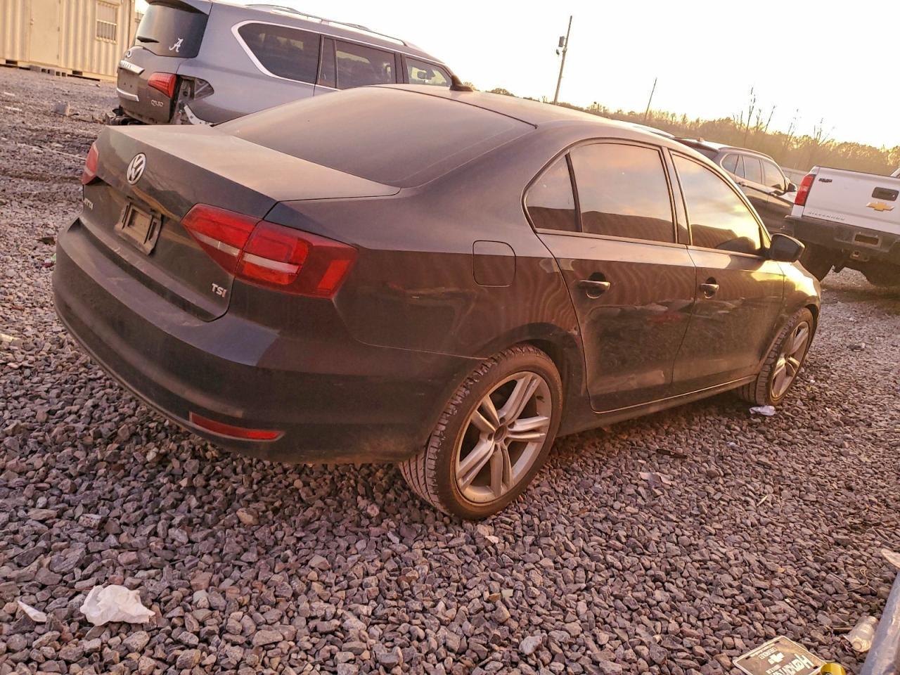 2016 VOLKSWAGEN JETTA