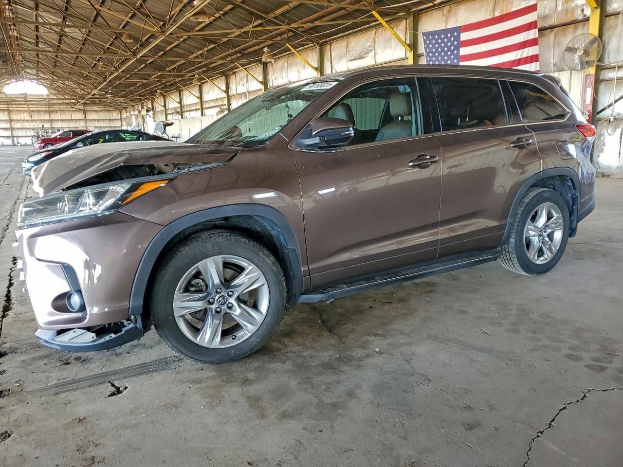 2018 TOYOTA HIGHLANDER
