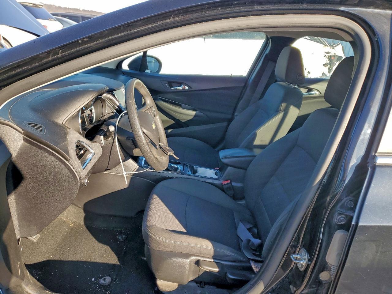 2017 CHEVROLET CRUZE