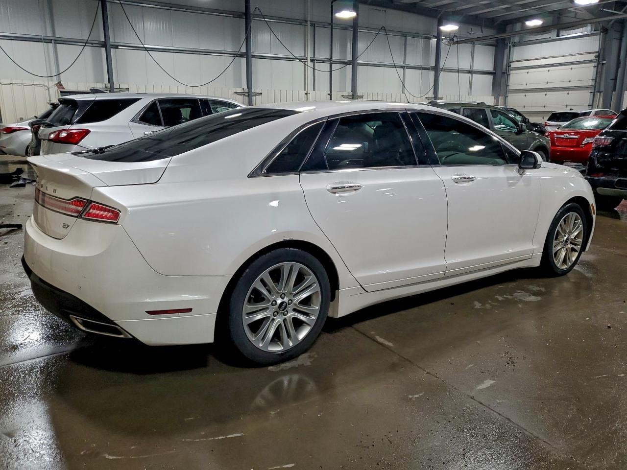 2016 LINCOLN MKZ