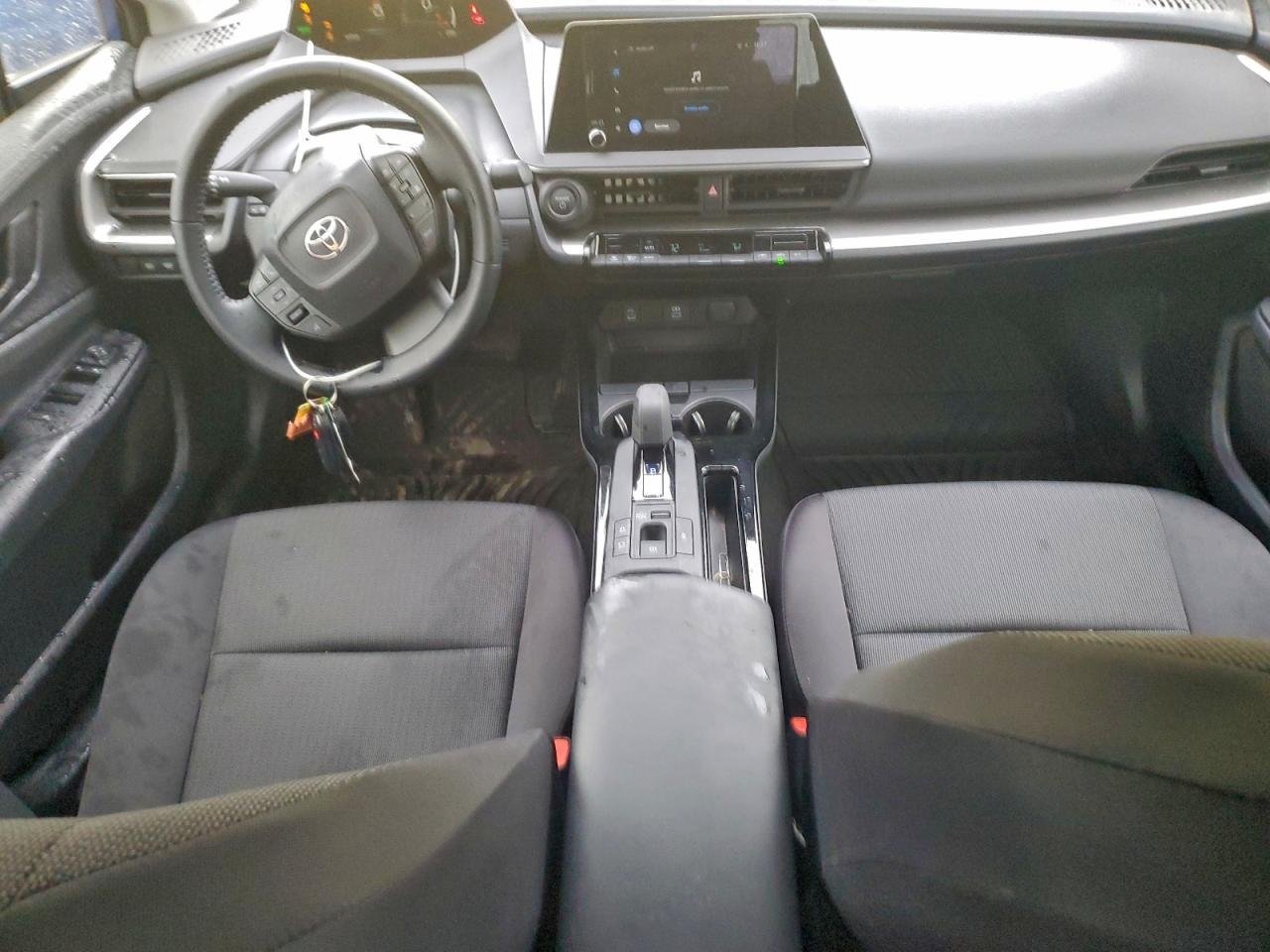 2025 TOYOTA PRIUS