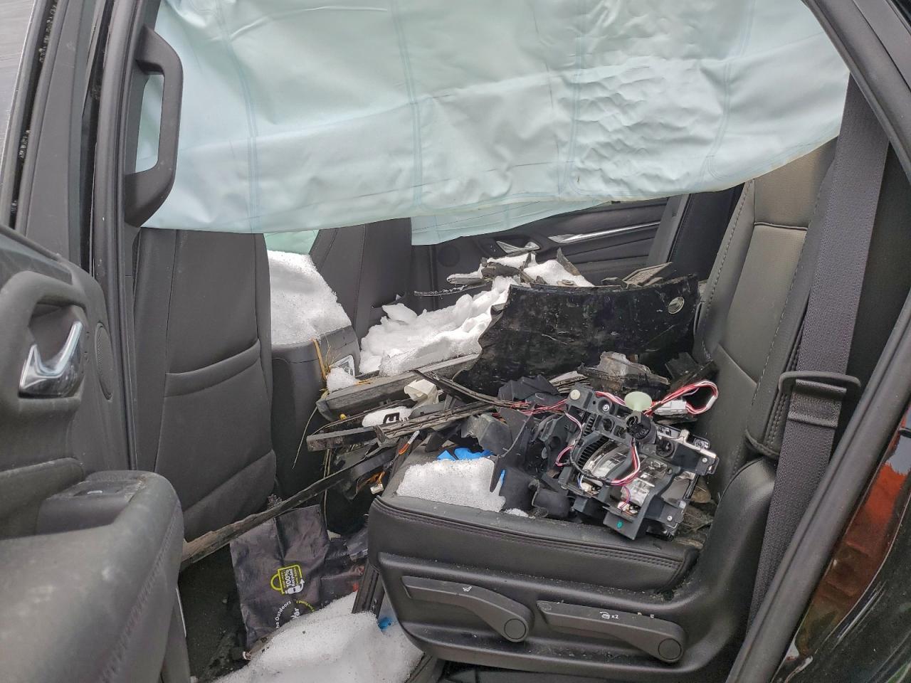 2024 GMC Yukon