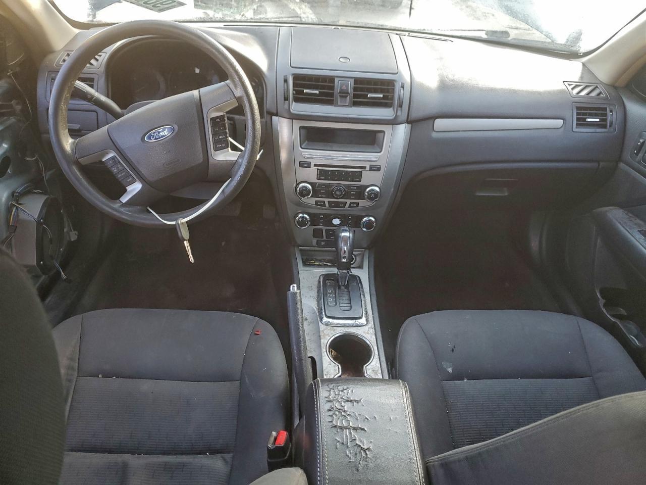 2011 FORD FUSION