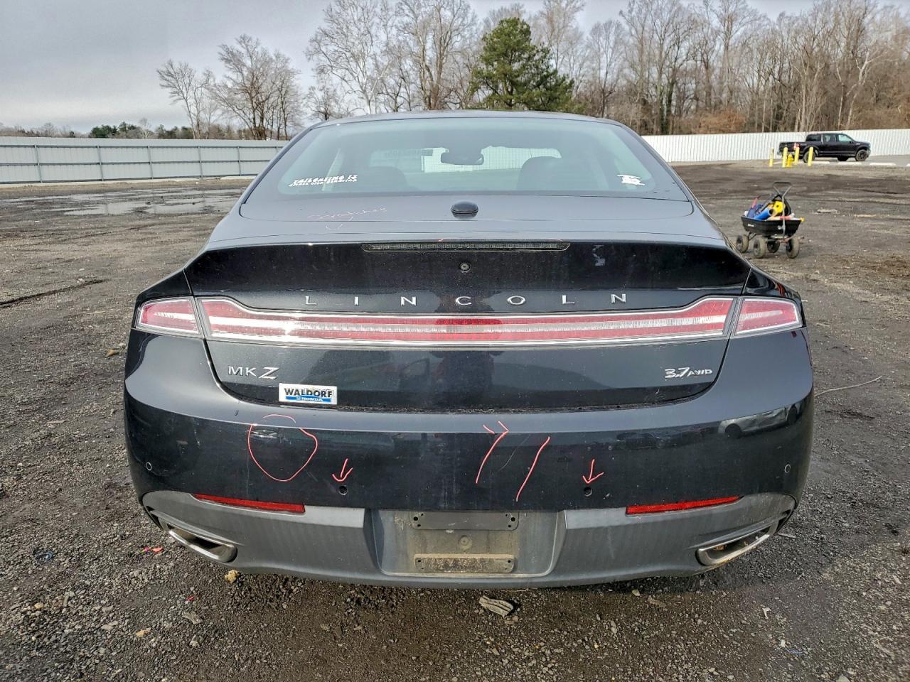 2015 LINCOLN MKZ
