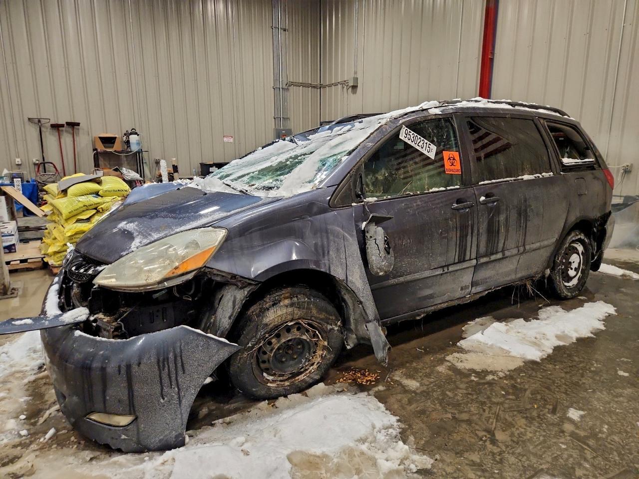 2006 TOYOTA SIENNA