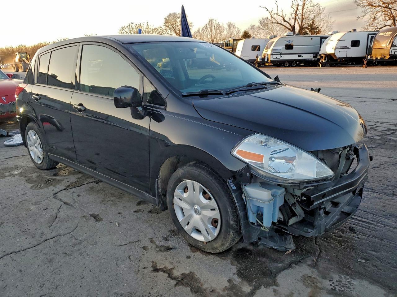 2011 NISSAN VERSA