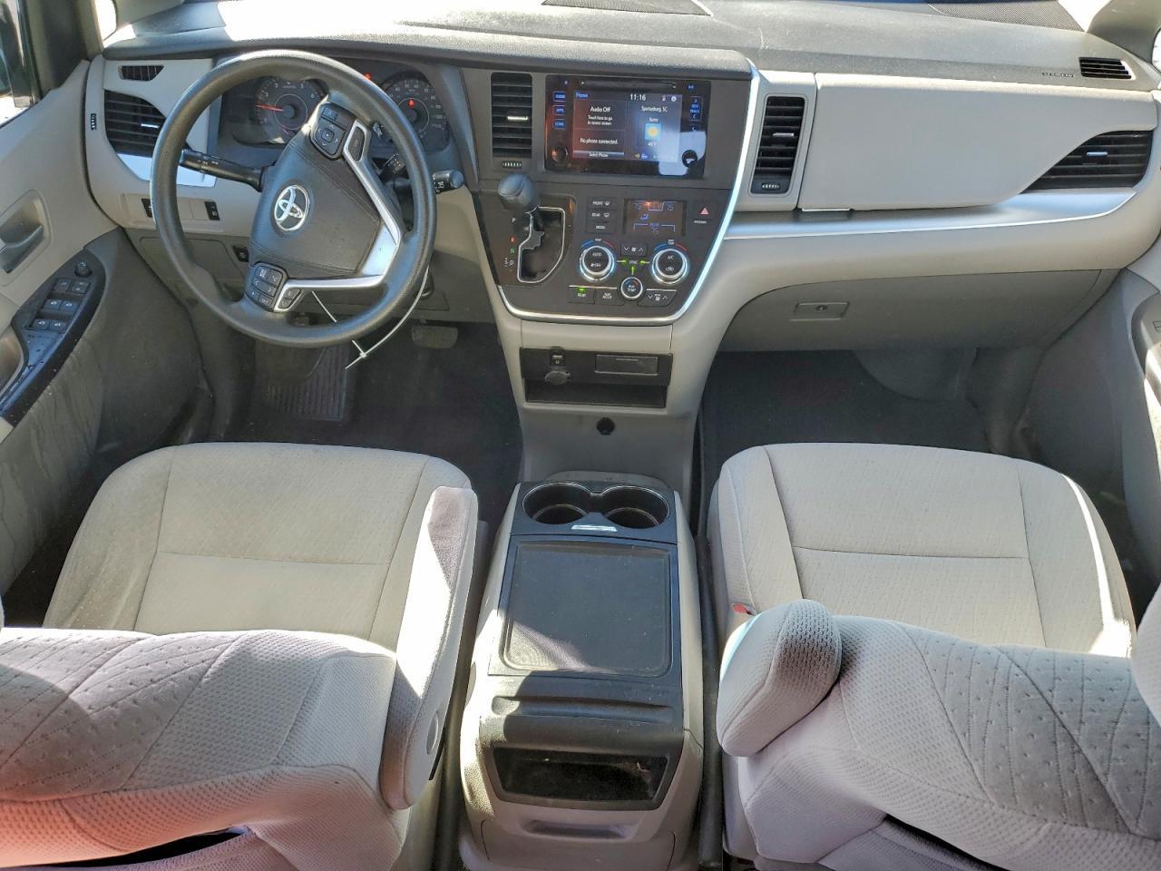 2015 TOYOTA SIENNA