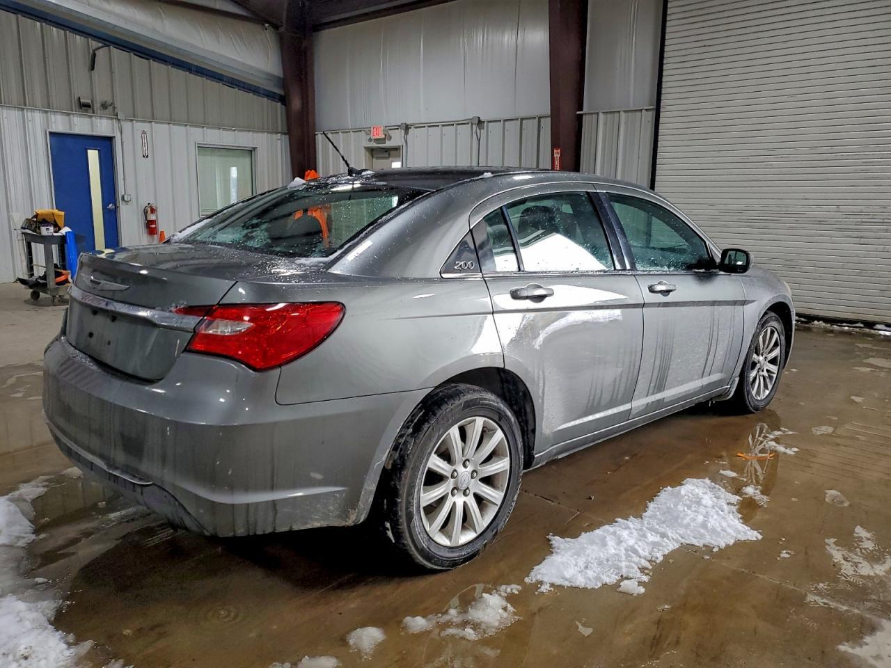 2012 CHRYSLER 200