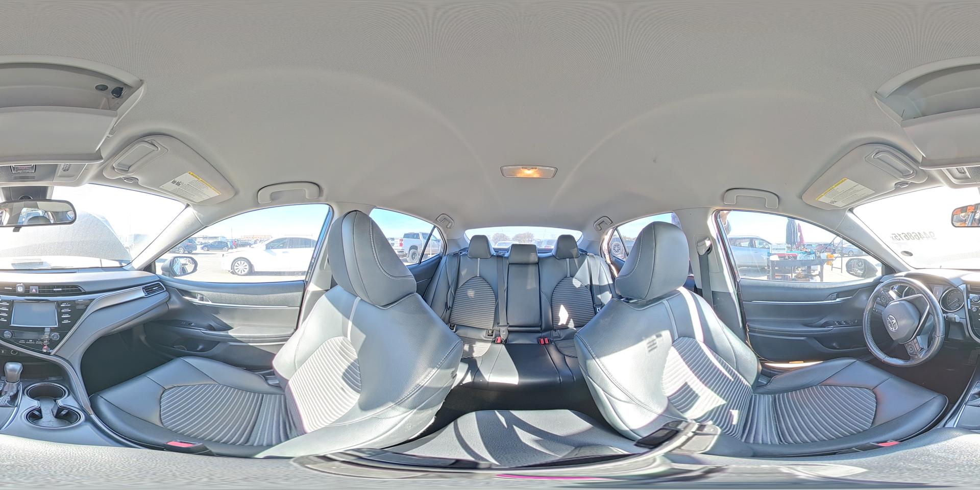 2019 TOYOTA CAMRY