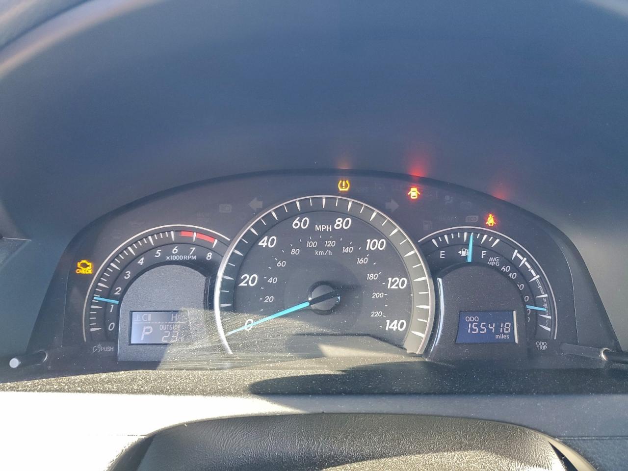 2014 TOYOTA CAMRY