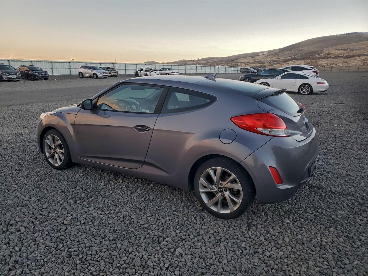 2017 HYUNDAI VELOSTER