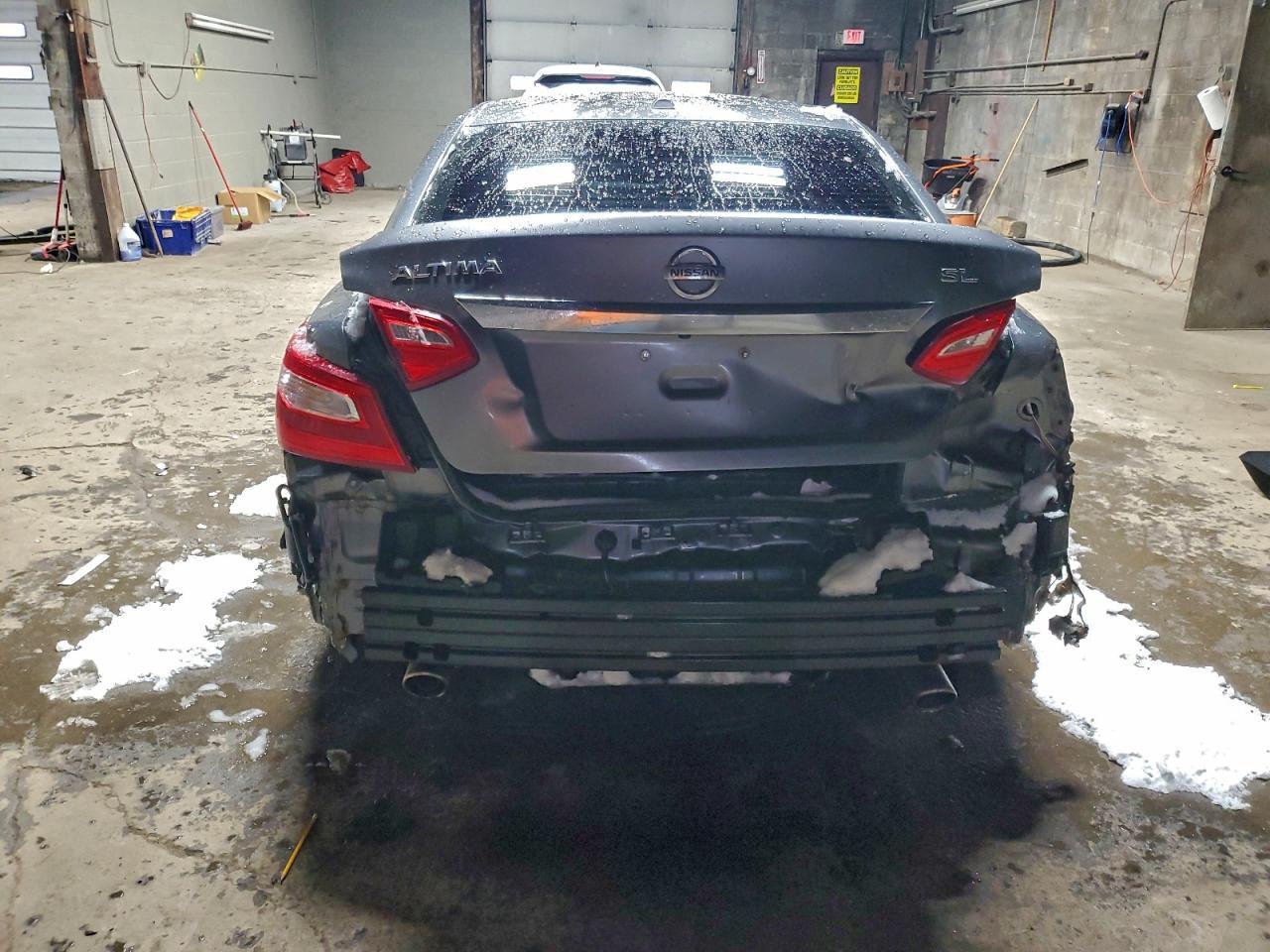 2017 NISSAN ALTIMA