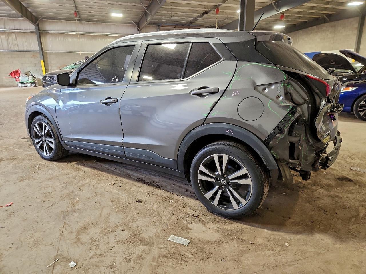 2019 NISSAN KICKS