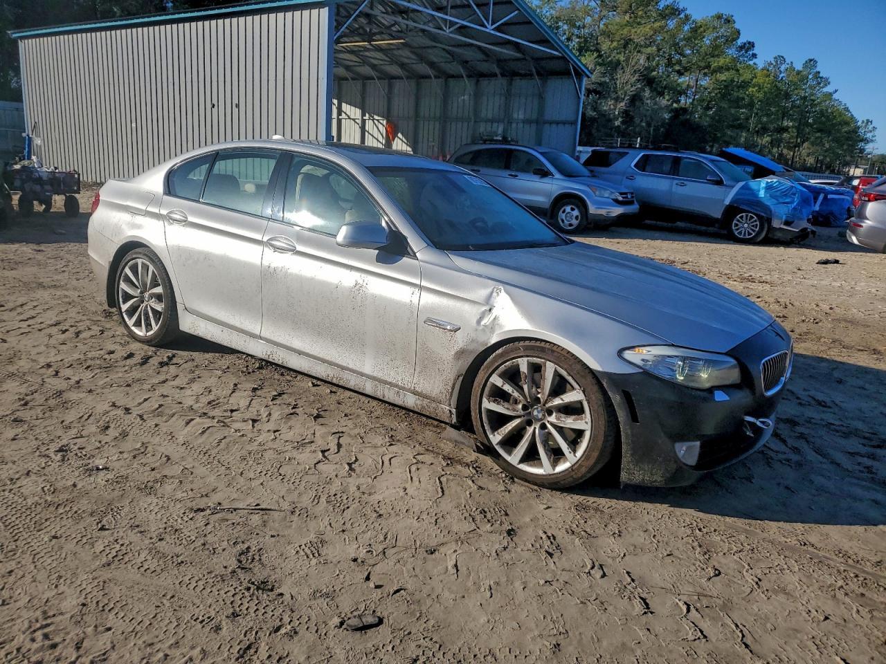 2011 BMW 5 series