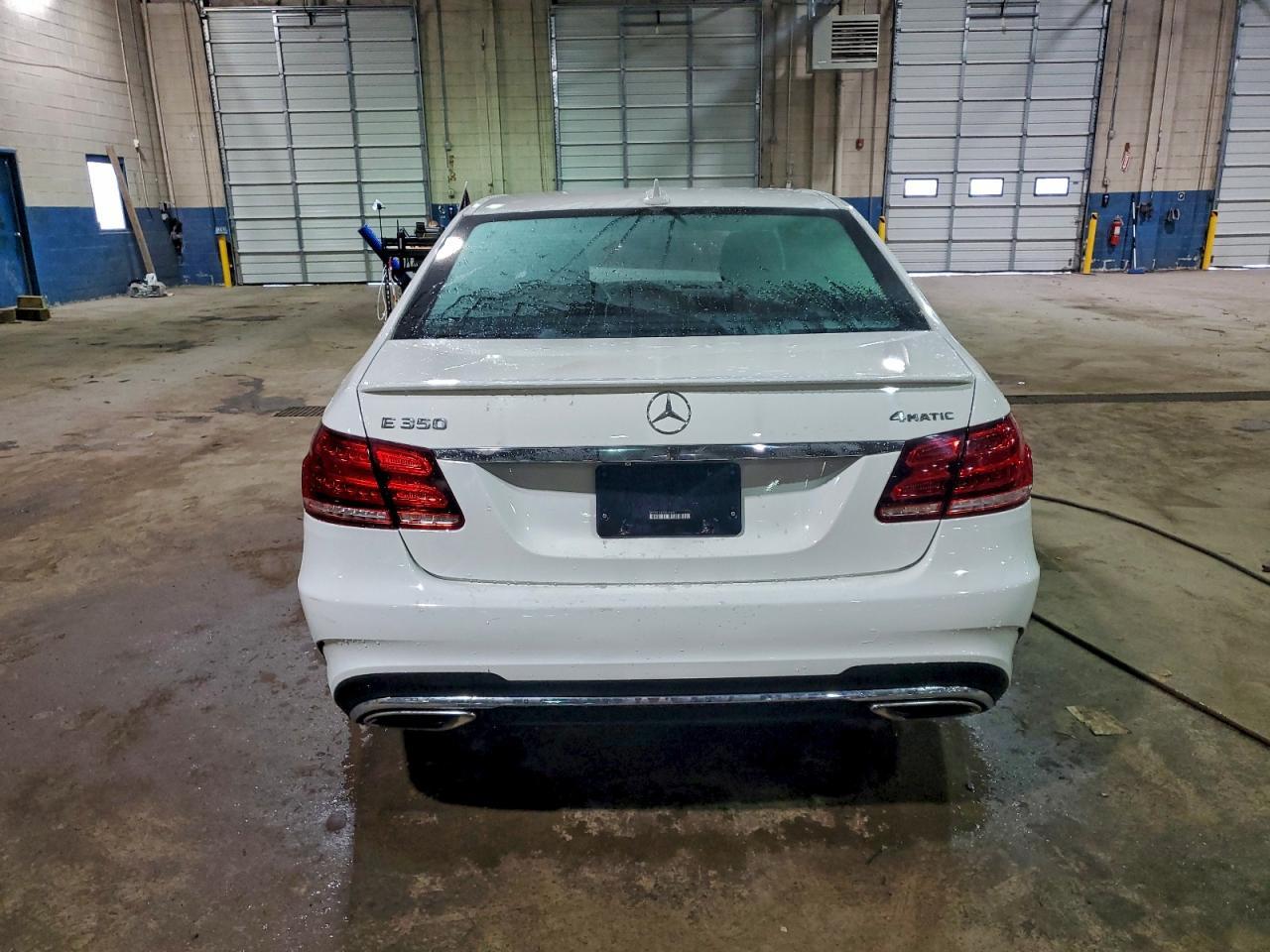 2016 MERCEDES-BENZ E-Class